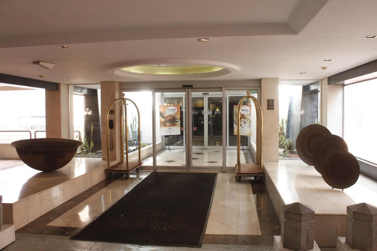 ホテル Eurobuilding Express マラカイ エクステリア 写真