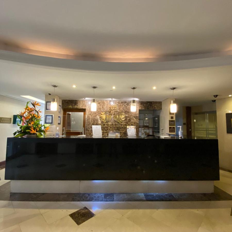 ホテル Eurobuilding Express マラカイ エクステリア 写真