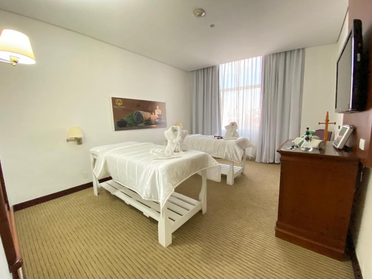 ホテル Eurobuilding Express マラカイ エクステリア 写真