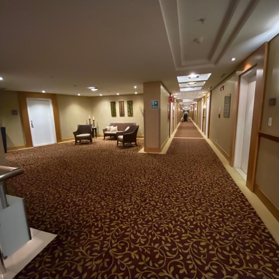 ホテル Eurobuilding Express マラカイ エクステリア 写真