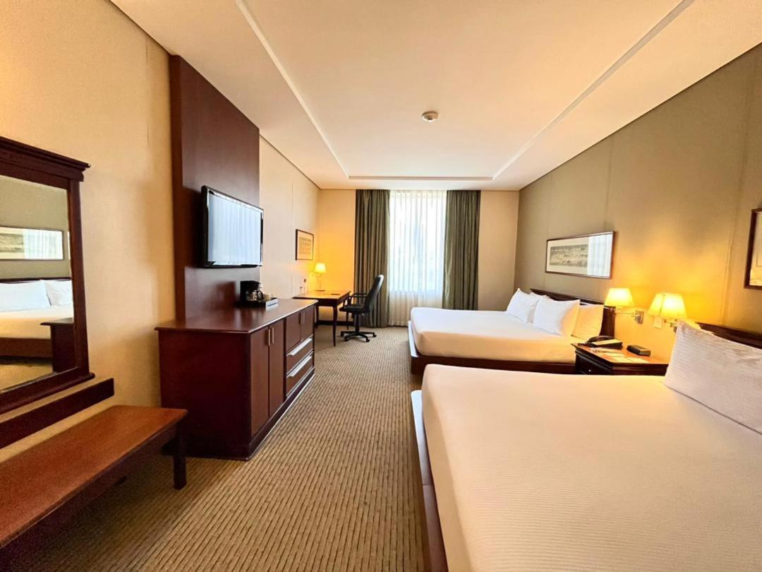 ホテル Eurobuilding Express マラカイ エクステリア 写真